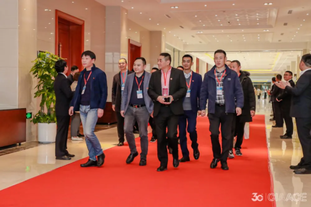 深圳風(fēng)向標(biāo)教育資源股份有限公司 深圳風(fēng)向標(biāo)教育資源股份有限公司