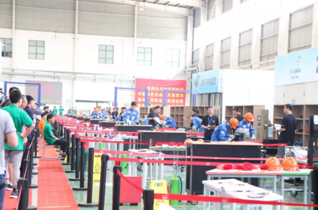 深圳風(fēng)向標(biāo)教育資源股份有限公司 深圳風(fēng)向標(biāo)教育資源股份有限公司