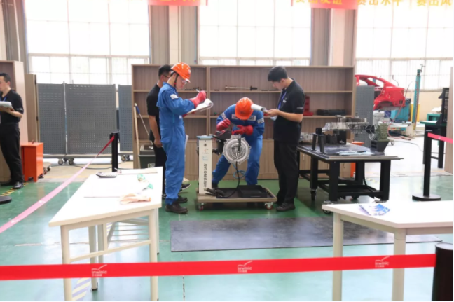 深圳風(fēng)向標(biāo)教育資源股份有限公司 深圳風(fēng)向標(biāo)教育資源股份有限公司