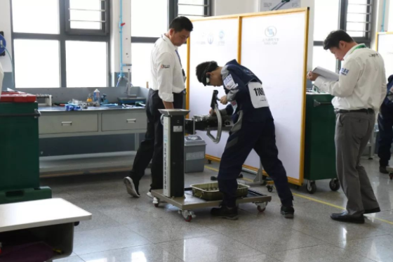 深圳風向標教育資源股份有限公司 深圳風向標教育資源股份有限公司