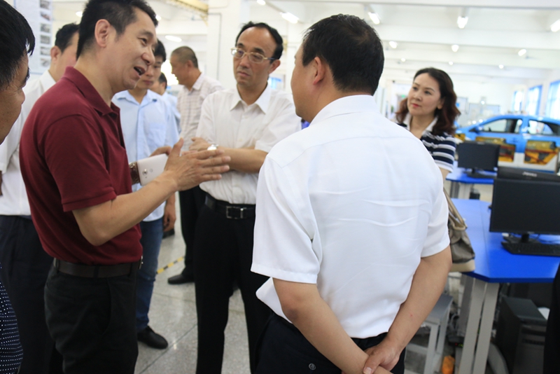 深圳風(fēng)向標(biāo)教育資源股份有限公司 深圳風(fēng)向標(biāo)教育資源股份有限公司