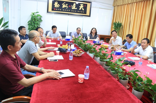 深圳風(fēng)向標(biāo)教育資源股份有限公司 深圳風(fēng)向標(biāo)教育資源股份有限公司