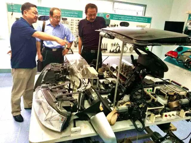 深圳風(fēng)向標(biāo)教育資源股份有限公司 深圳風(fēng)向標(biāo)教育資源股份有限公司