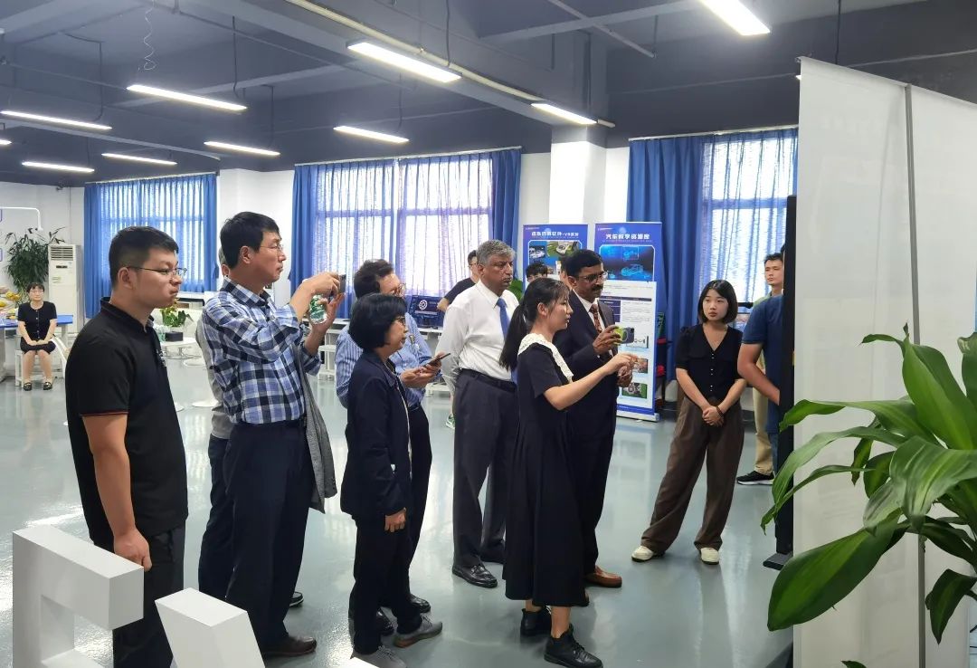 深圳風向標教育資源股份有限公司 深圳風向標教育資源股份有限公司