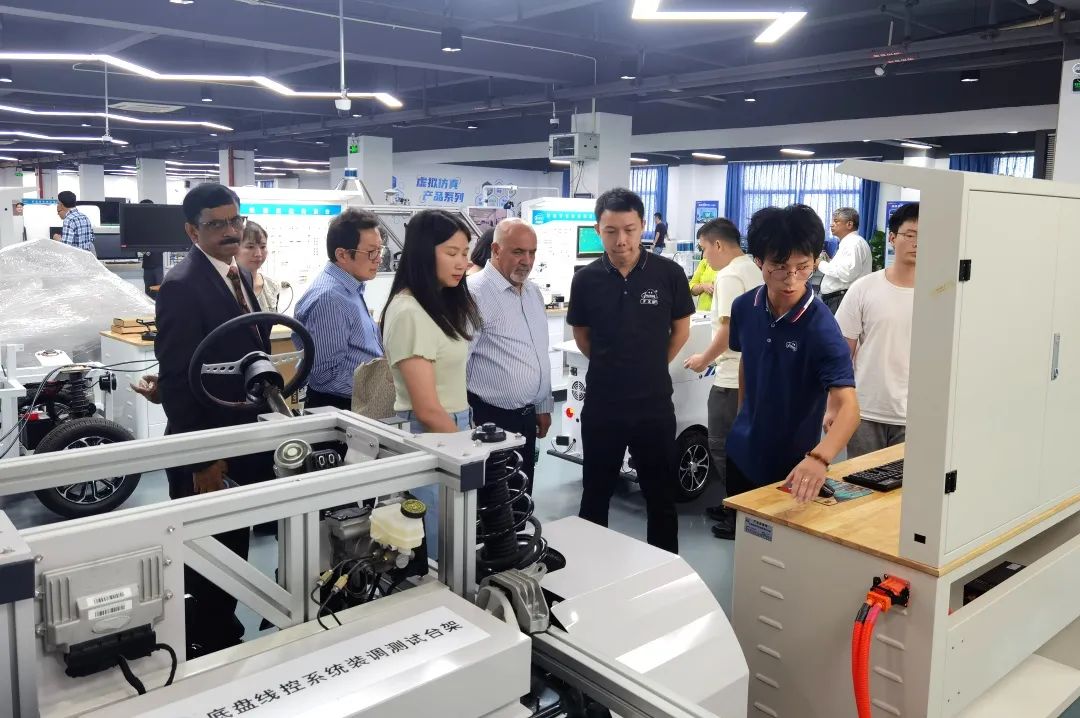 深圳風向標教育資源股份有限公司 深圳風向標教育資源股份有限公司