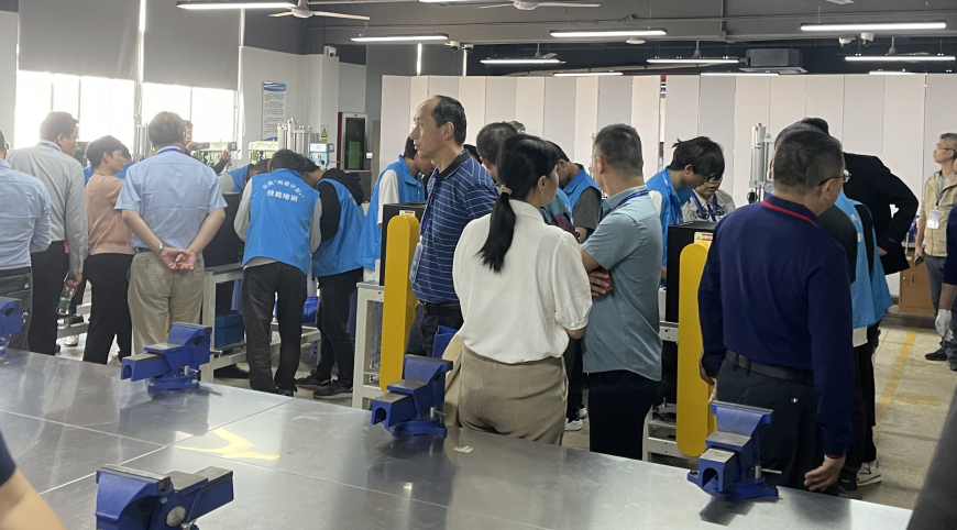 深圳風向標教育資源股份有限公司 深圳風向標教育資源股份有限公司