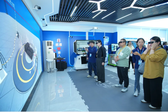 深圳風(fēng)向標(biāo)教育資源股份有限公司 深圳風(fēng)向標(biāo)教育資源股份有限公司